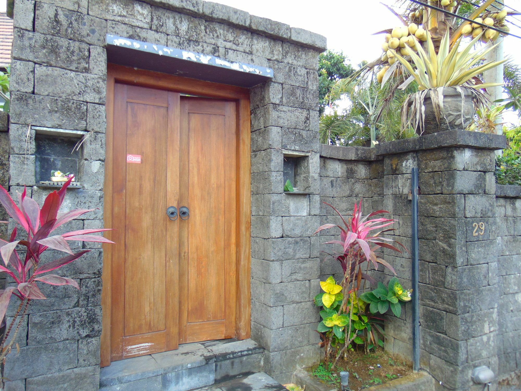 Baik Baik Homestay Pecatu  Exterior photo